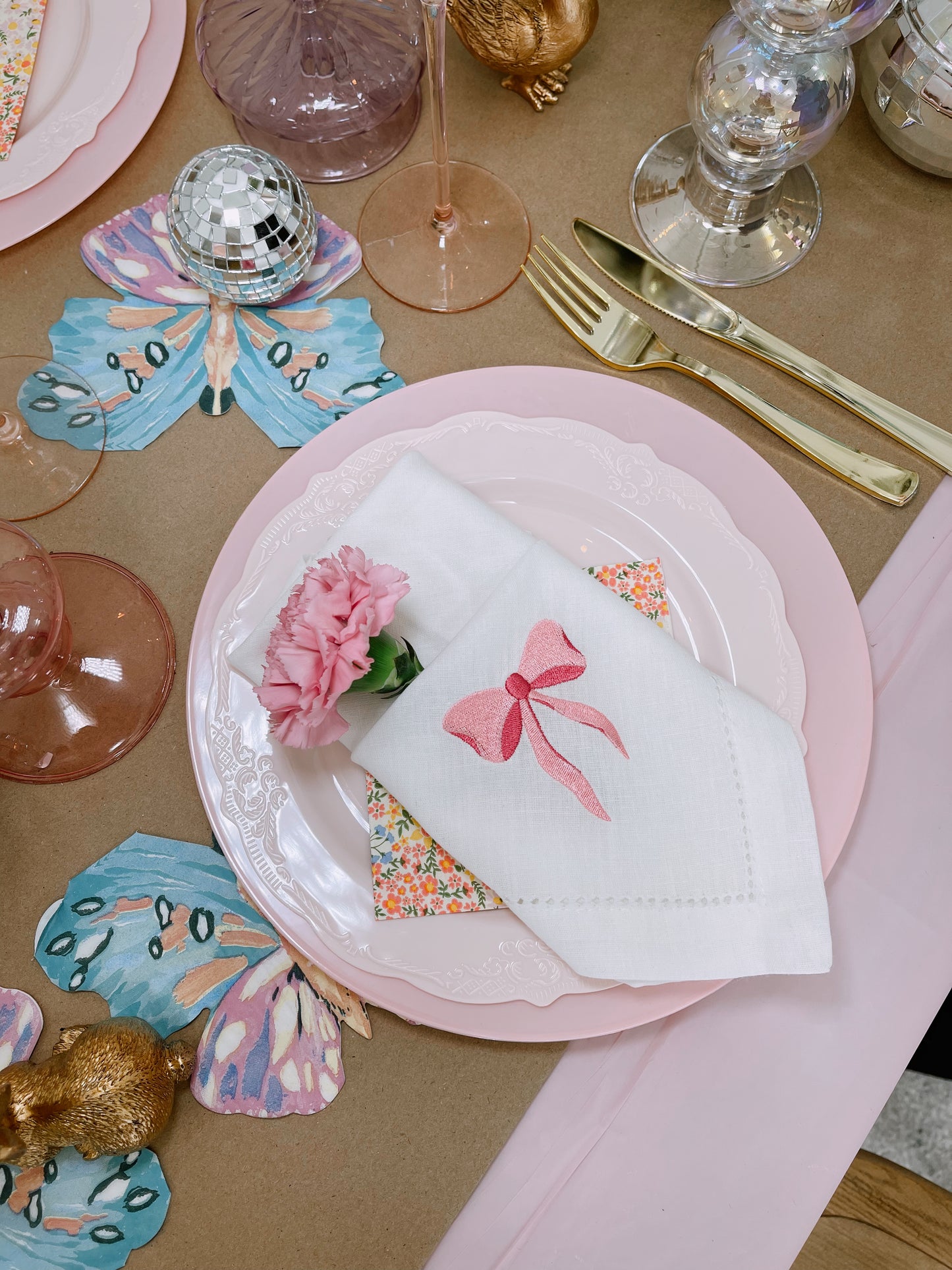 Bow Linen Dinner Napkins