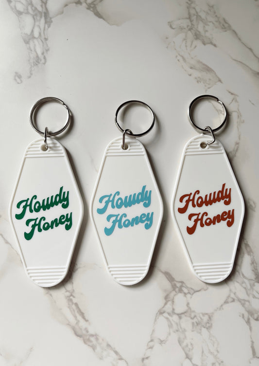 Vintage Motel Keychain "Howdy Honey" Retro Motel Keychain