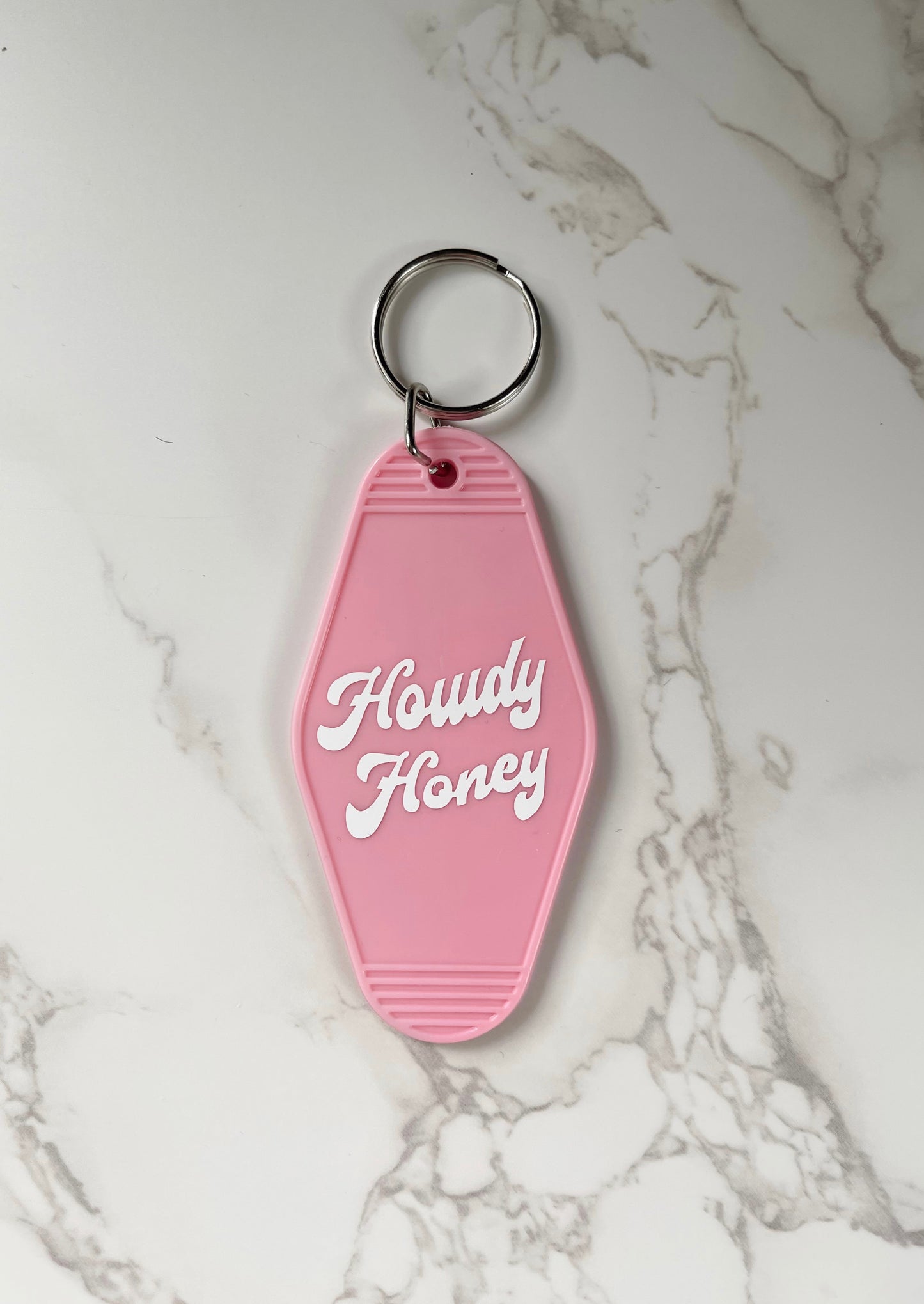 Vintage Motel Keychain "Howdy Honey" Retro Motel Keychain